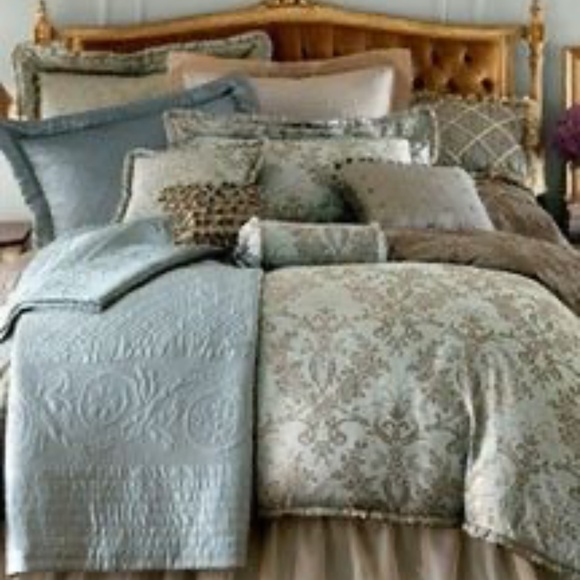 Court of Versailles Lyon Queen Duvet Cover - Picture 2 of 6